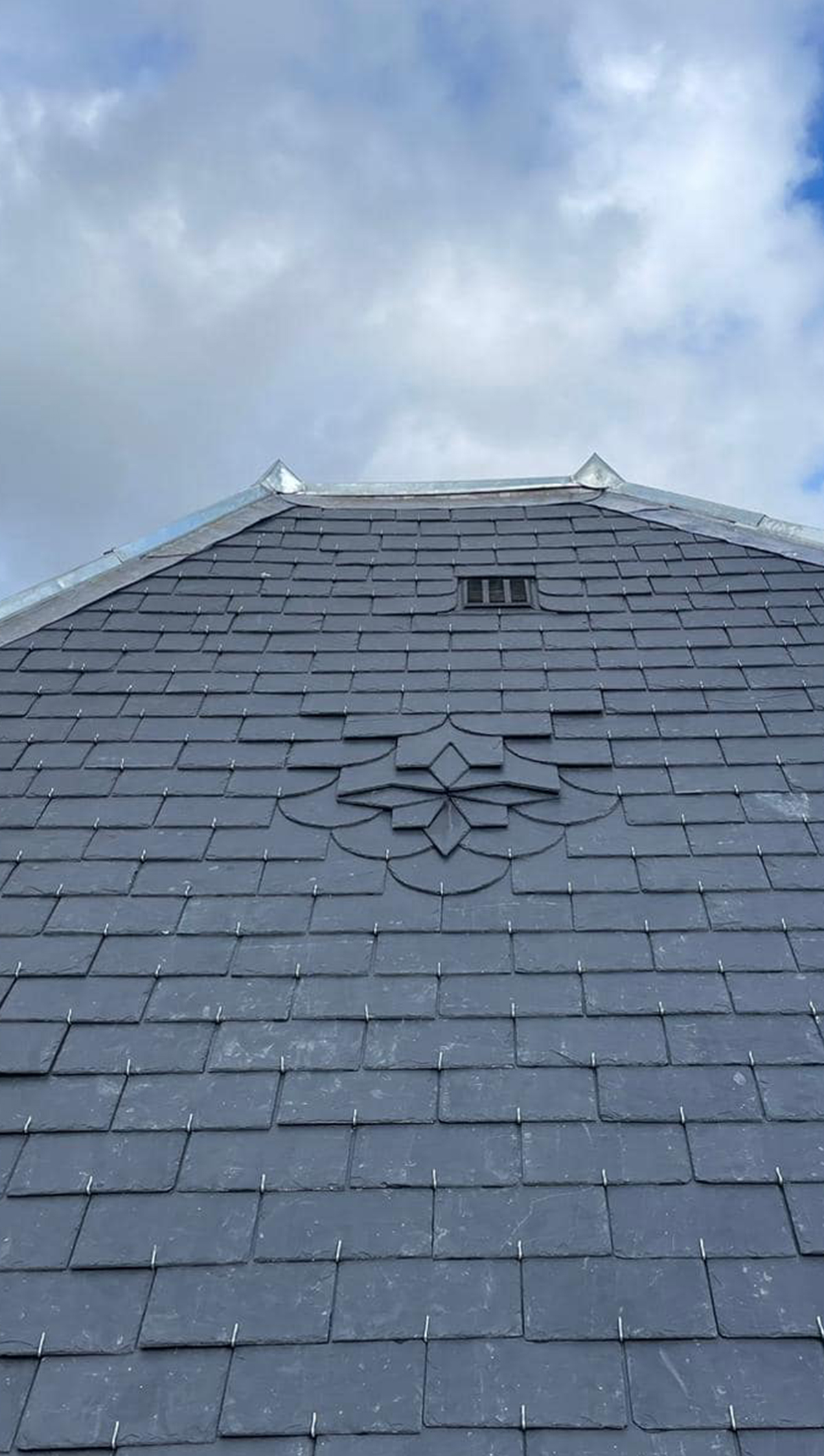 Rénovation et entretien de toiture à Chartres et Rambouillet 